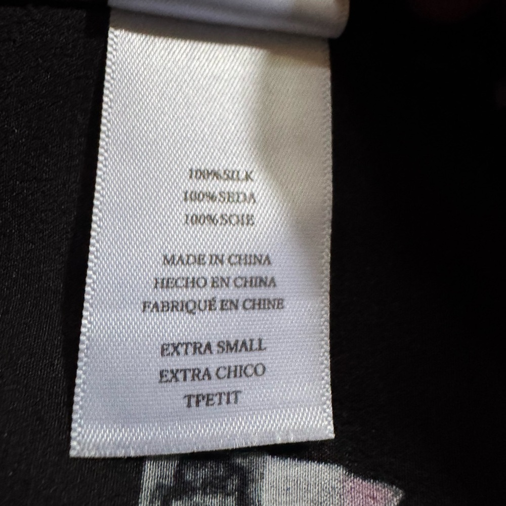 NWT Rails Lipstick Silk Blouse - Picture 6 of 9